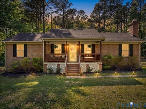 Photo of 8576 Gibbs Lane, Richmond, VA 23231 (MLS # 2613867)