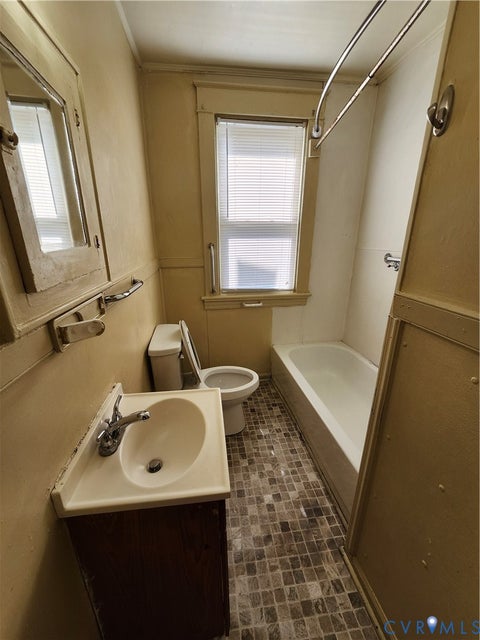 Tiny photo for 2906 Decatur Street, Richmond, VA 23224 (MLS # 2621979)