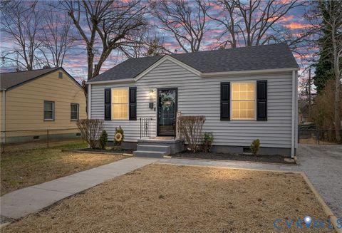 Tiny photo for 59 Monument Avenue, Petersburg, VA 23803 (MLS # 2603940)