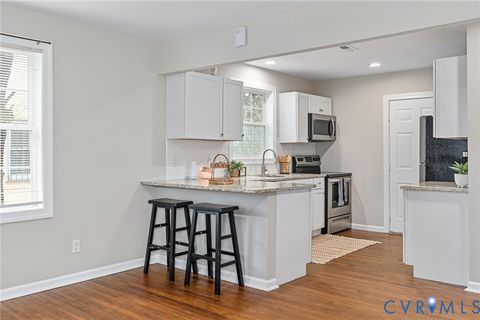 Tiny photo for 59 Monument Avenue, Petersburg, VA 23803 (MLS # 2603940)