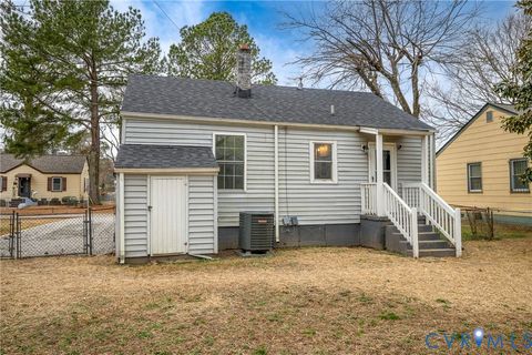 Tiny photo for 59 Monument Avenue, Petersburg, VA 23803 (MLS # 2603940)