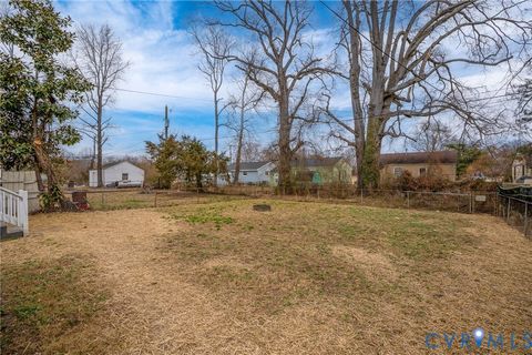 Tiny photo for 59 Monument Avenue, Petersburg, VA 23803 (MLS # 2603940)