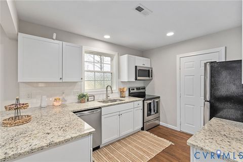 Tiny photo for 59 Monument Avenue, Petersburg, VA 23803 (MLS # 2603940)