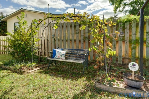 Tiny photo for 306 N 4th Avenue, Hopewell, VA 23860 (MLS # 2628049)