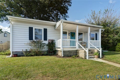 Photo of 306 N 4th Avenue, Hopewell, VA 23860 (MLS # 2628049)