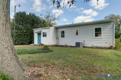 Tiny photo for 306 N 4th Avenue, Hopewell, VA 23860 (MLS # 2628049)