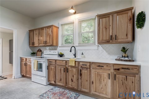 Tiny photo for 306 N 4th Avenue, Hopewell, VA 23860 (MLS # 2628049)