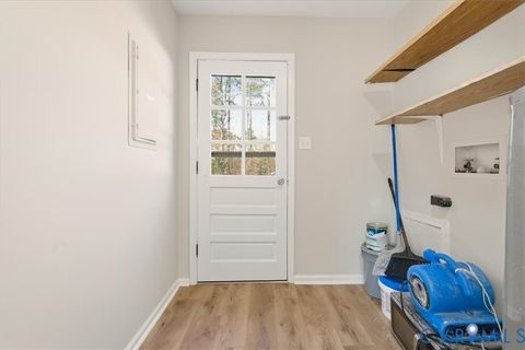 Tiny photo for 5712 Retriever Road, Chesterfield, VA 23237 (MLS # 2531852)