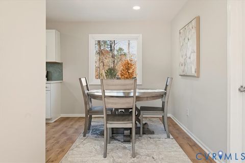 Tiny photo for 5712 Retriever Road, Chesterfield, VA 23237 (MLS # 2531852)