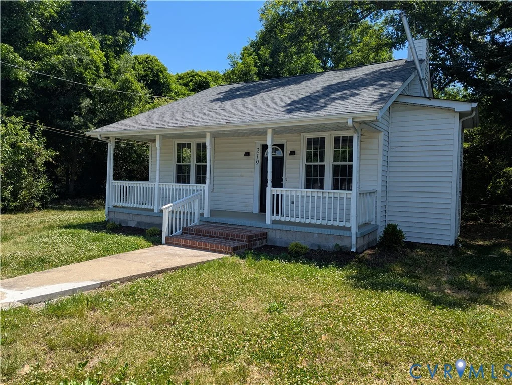 219 N Kalmia Avenue, Highland Springs, VA, 23075