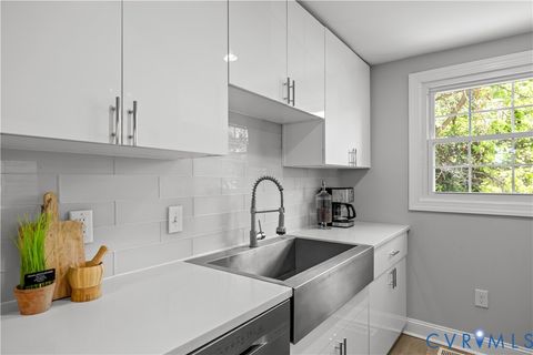 Tiny photo for 327 S Cherry Street, Richmond, VA 23220 (MLS # 2608008)