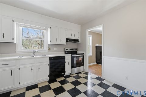 Tiny photo for 3924 Lyndale Place, North Chesterfield, VA 23235 (MLS # 2606790)