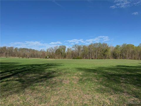 Photo of TBD Laurel Park Road, Tappahannock, VA 22560 (MLS # 2516176)