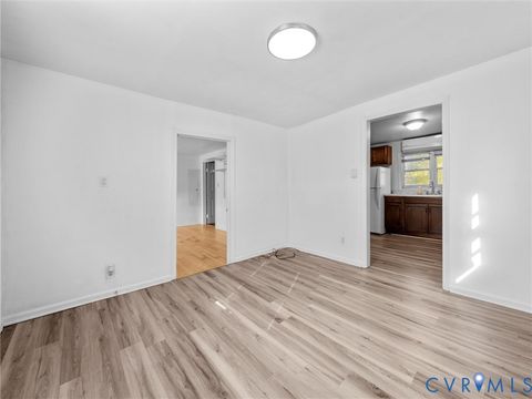 Tiny photo for 504 Longwood Avenue, Farmville, VA 23901 (MLS # 2602766)