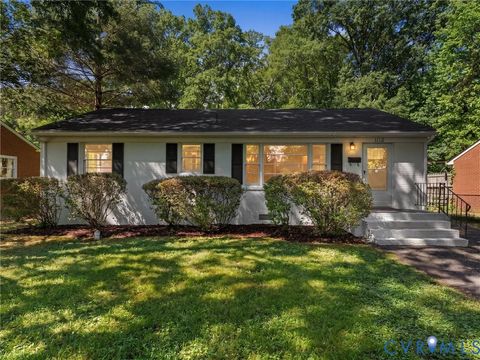 Photo of 1112 Floral Avenue, Richmond, VA 23224 (MLS # 2612925)