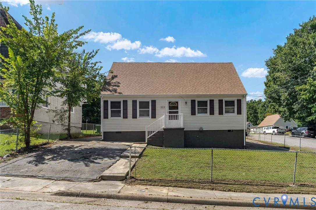 2219 Dellrose Drive
