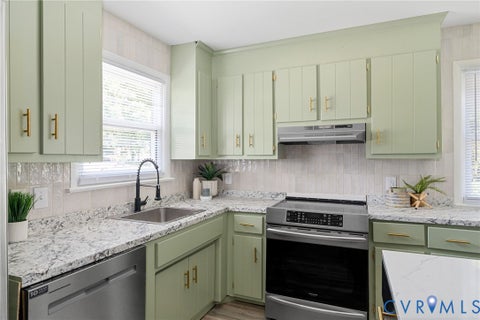 Tiny photo for 2219 Dellrose Drive, Hopewell, VA 23860 (MLS # 2624362)