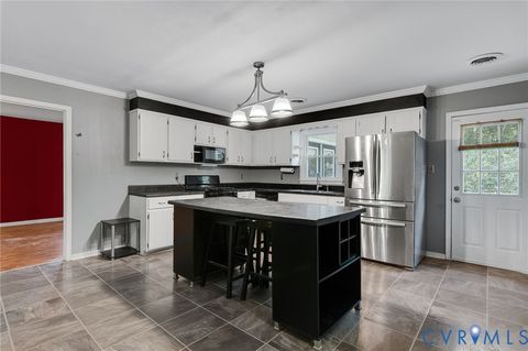 Tiny photo for 222 Robin Avenue, Richmond, VA 23223 (MLS # 2526692)