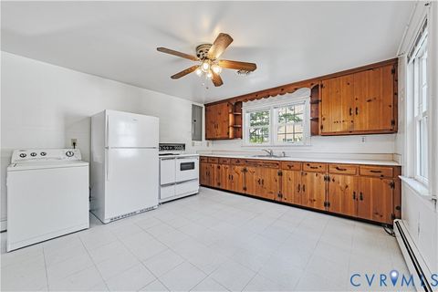 Tiny photo for 119 Poplar Avenue, Mineral, VA 23117 (MLS # 2616137)