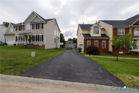 Tiny photo for 4917 Sadler Glen Court, Glen Allen, VA 23060 (MLS # 2625028)