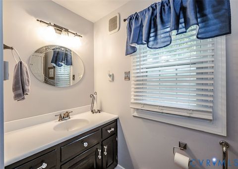 Tiny photo for 4214 Booth Drive, Sandston, VA 23150 (MLS # 2600007)