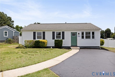 Tiny photo for 2201 Brockway Lane, Richmond, VA 23223 (MLS # 2617629)