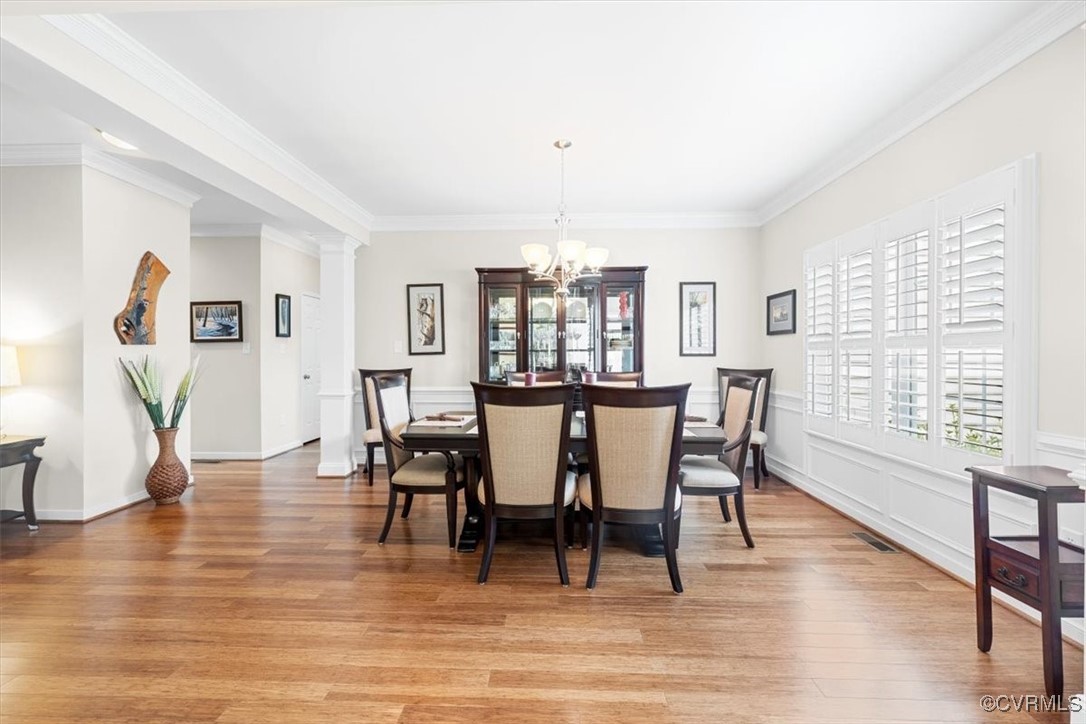 206 Twin Crest Drive