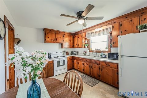 Tiny photo for 8236 Lee Davis Road, Mechanicsville, VA 23111 (MLS # 2606778)