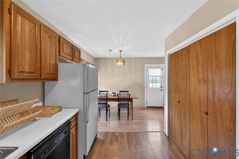 Tiny photo for 7530 S Genito Road, Jetersville, VA 23083 (MLS # 2612564)