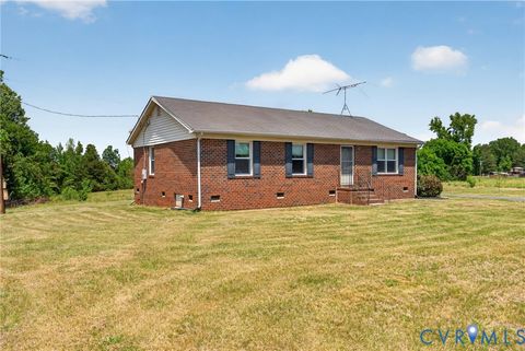 Tiny photo for 7530 S Genito Road, Jetersville, VA 23083 (MLS # 2612564)