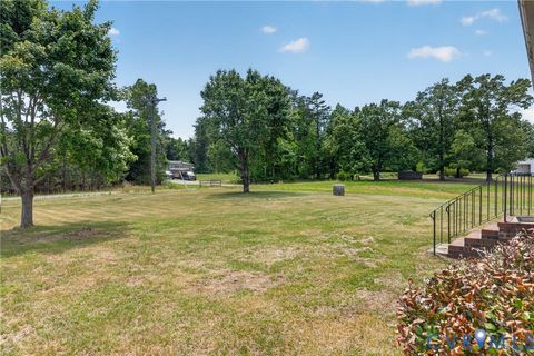 Tiny photo for 7530 S Genito Road, Jetersville, VA 23083 (MLS # 2612564)