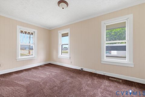 Tiny photo for 100 N 3rd Avenue, Hopewell, VA 23860 (MLS # 2612012)