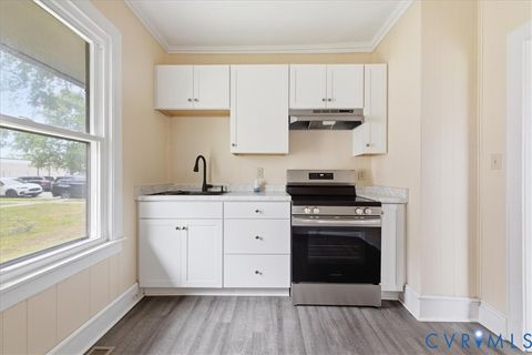 Tiny photo for 100 N 3rd Avenue, Hopewell, VA 23860 (MLS # 2612012)