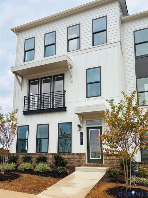 Photo of 528 Aura Avenue, Midlothian, VA 23113 (MLS # 2627174)