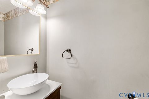 Tiny photo for 8136 Warriner Road, Richmond, VA 23231 (MLS # 2612243)