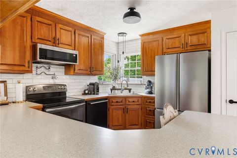 Tiny photo for 8136 Warriner Road, Richmond, VA 23231 (MLS # 2612243)