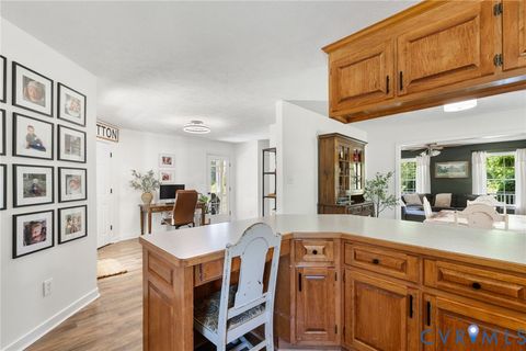 Tiny photo for 8136 Warriner Road, Richmond, VA 23231 (MLS # 2612243)