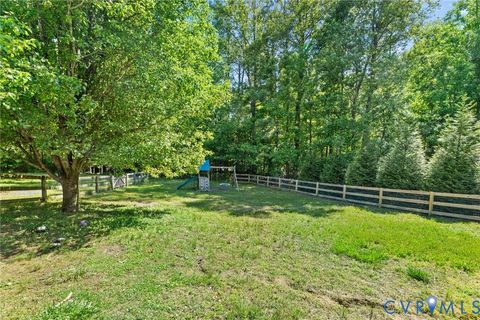 Tiny photo for 8136 Warriner Road, Richmond, VA 23231 (MLS # 2612243)