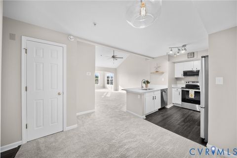 Tiny photo for 620 Fern Meadow Loop #305, Midlothian, VA 23114 (MLS # 2606513)