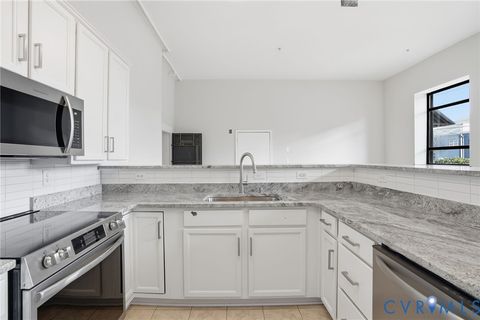 Tiny photo for 1716 Summit Avenue #2, Richmond, VA 23230 (MLS # 2601105)