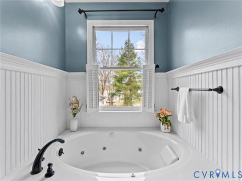 Tiny photo for 364 Poplar Drive, Louisa, VA 23093 (MLS # 2618029)