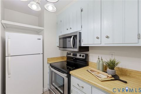 Tiny photo for 4900 Genlou Circle, Chesterfield, VA 23832 (MLS # 2614278)