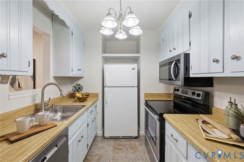 Tiny photo for 4900 Genlou Circle, Chesterfield, VA 23832 (MLS # 2614278)