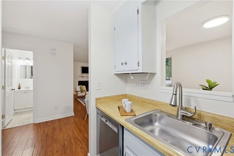 Tiny photo for 4900 Genlou Circle, Chesterfield, VA 23832 (MLS # 2614278)