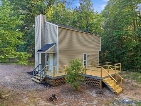 Tiny photo for 4900 Genlou Circle, Chesterfield, VA 23832 (MLS # 2614278)