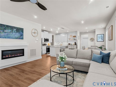 Tiny photo for 6932 Welara Run, Moseley, VA 23120 (MLS # 2628417)