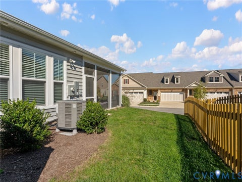 Tiny photo for 6932 Welara Run, Moseley, VA 23120 (MLS # 2628417)