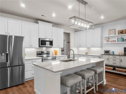 Tiny photo for 6932 Welara Run, Moseley, VA 23120 (MLS # 2628417)