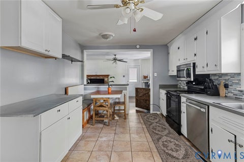 Tiny photo for 8444 New London Road, Mechanicsville, VA 23116 (MLS # 2629326)