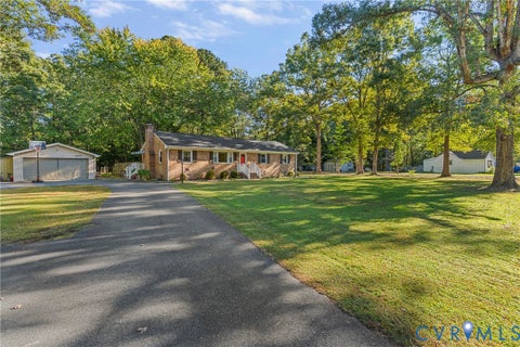 Tiny photo for 8444 New London Road, Mechanicsville, VA 23116 (MLS # 2629326)
